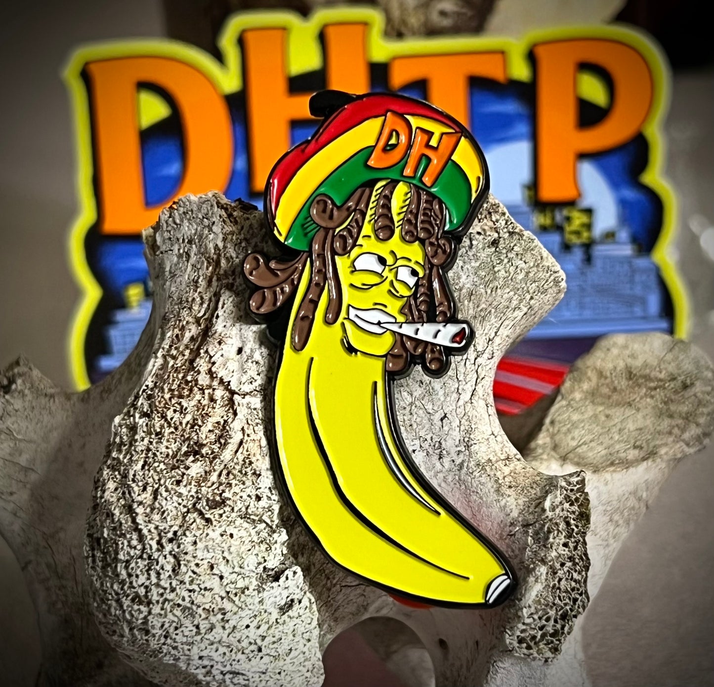 “DH” Blazed banana pin