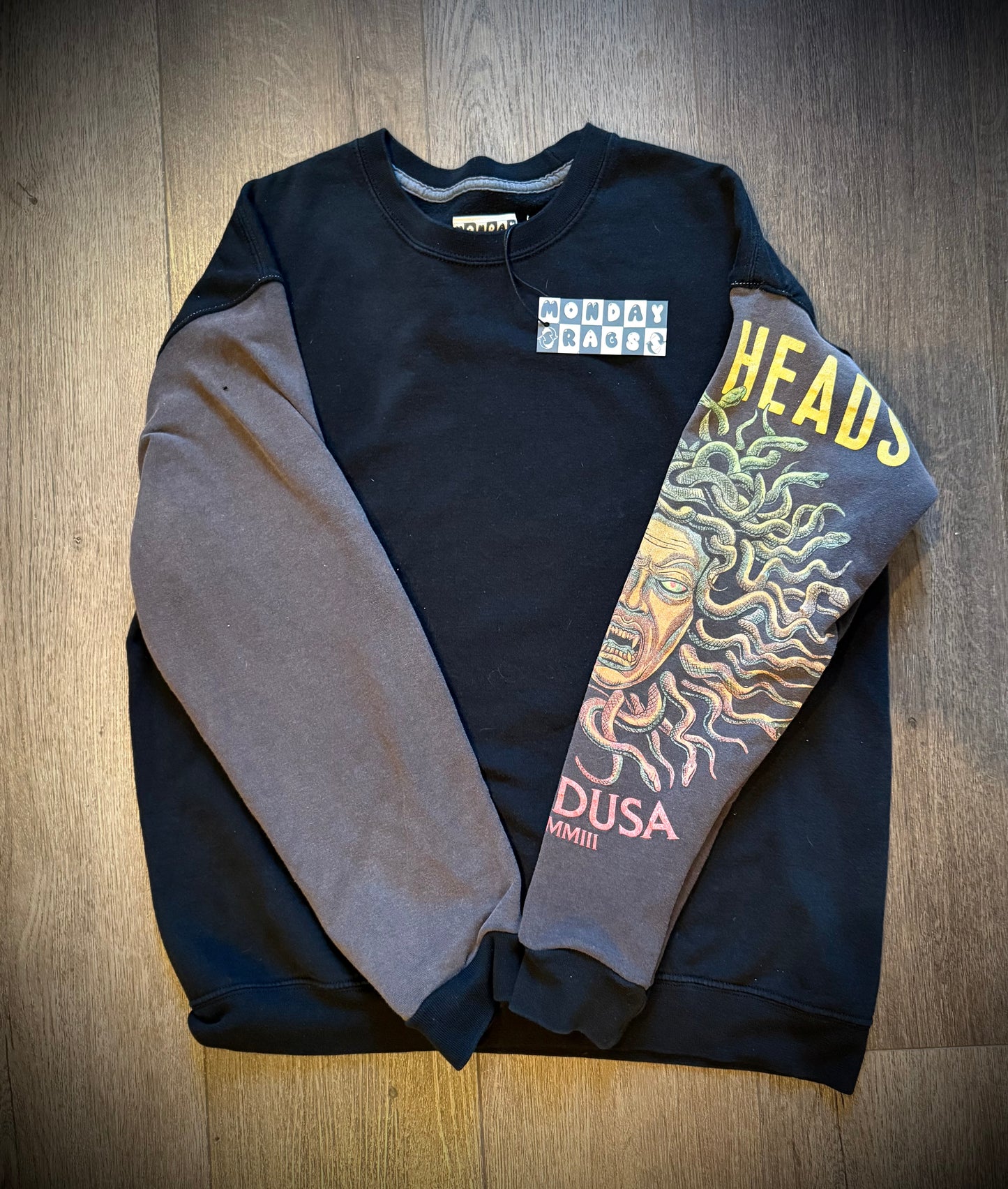 1/1 Medusa Dirty Heads Crew Neck