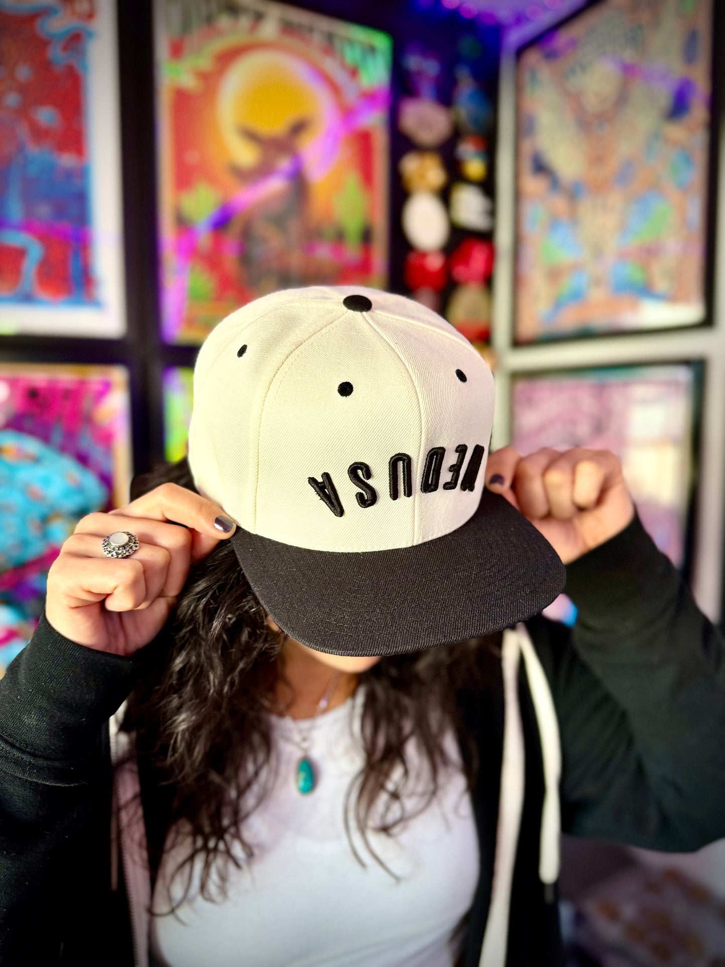 Cream& Black Medusa flat bill hat