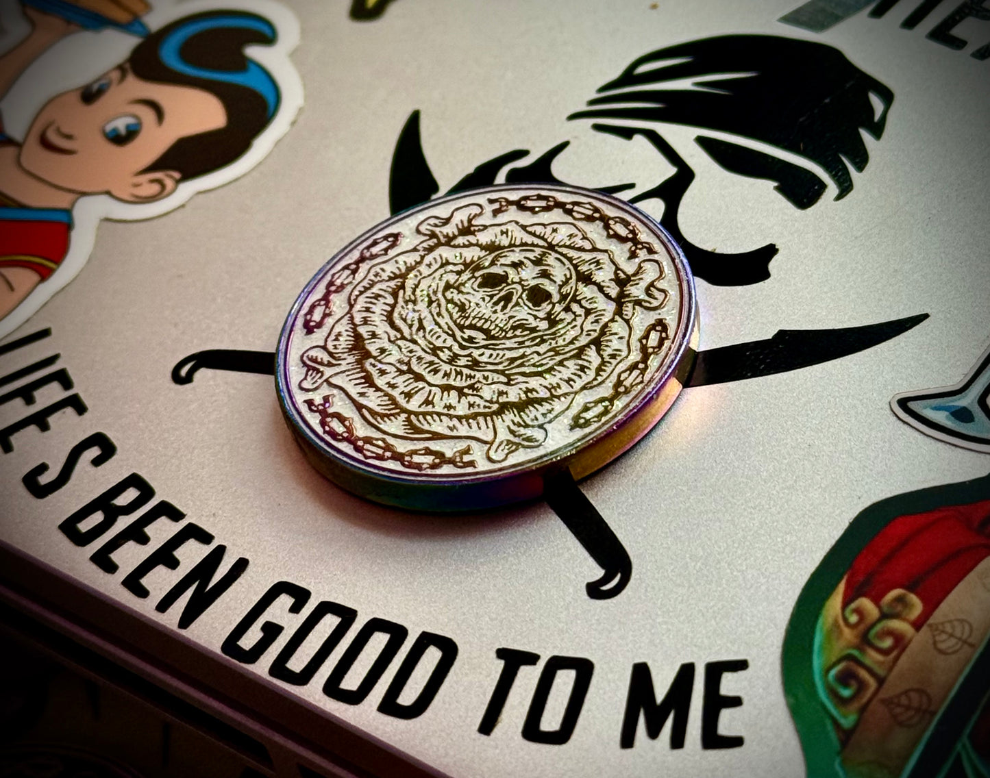 Love Kills- Frost Bite