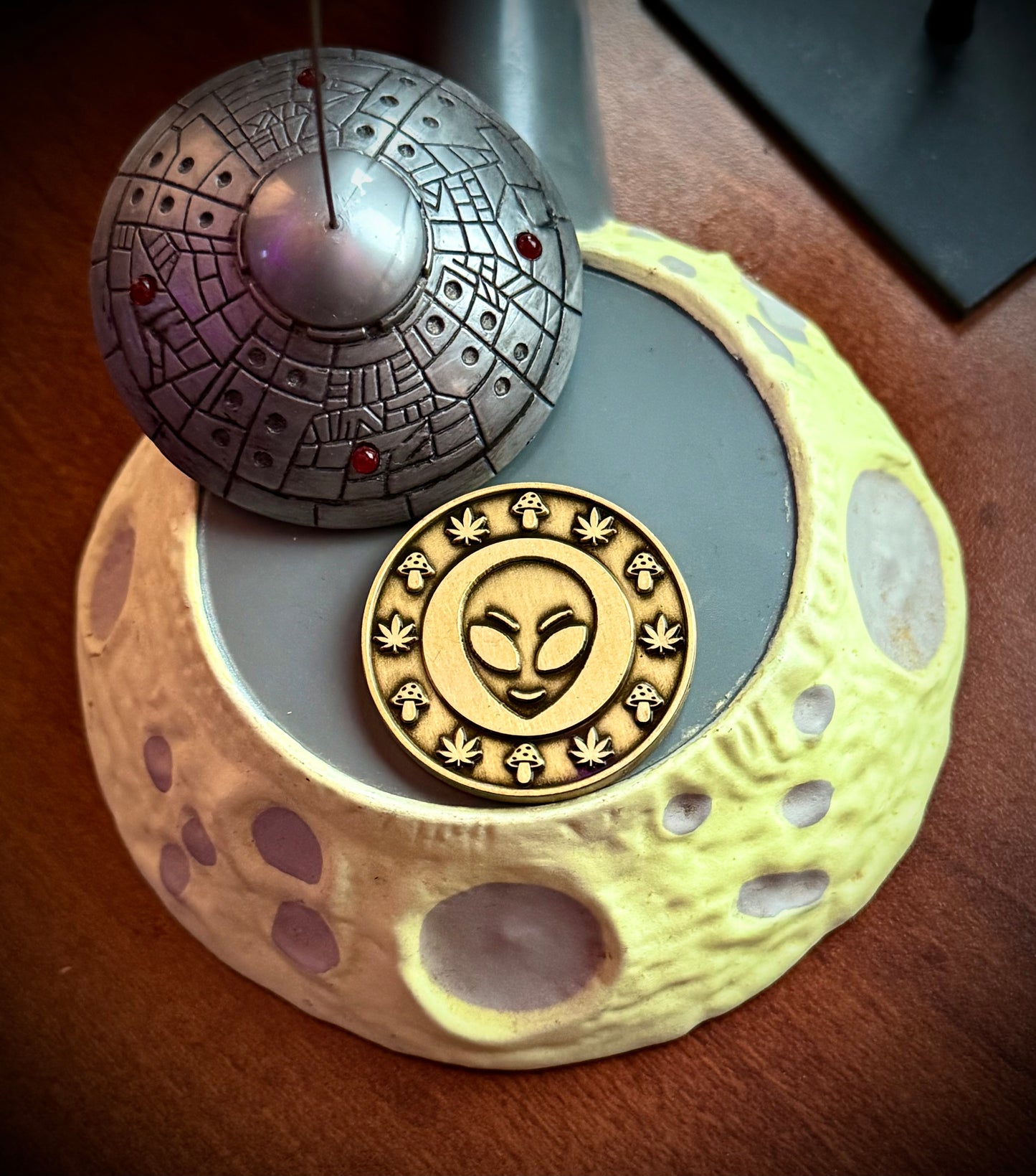 Little Stranger Galactic gold