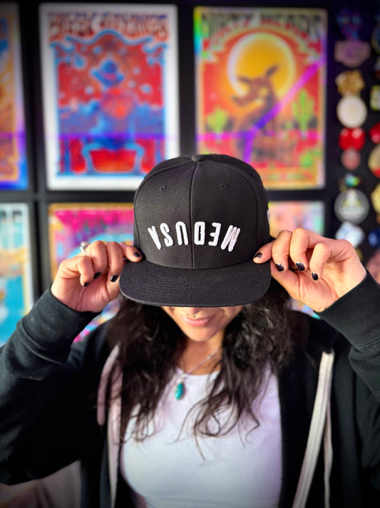 B&W Medusa flat bill hat