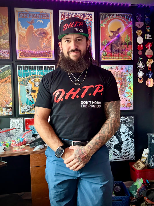 DON’T HOARD THE POSTERS-Black